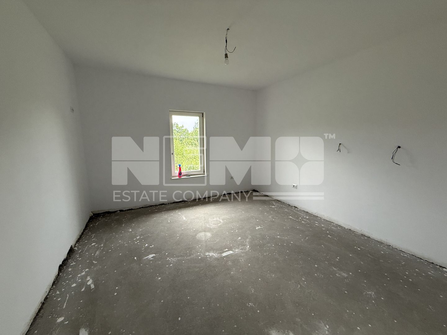 CASA CU 11 ARI TEREN - DRUM PRIVAT - LIVADA - Poză 9