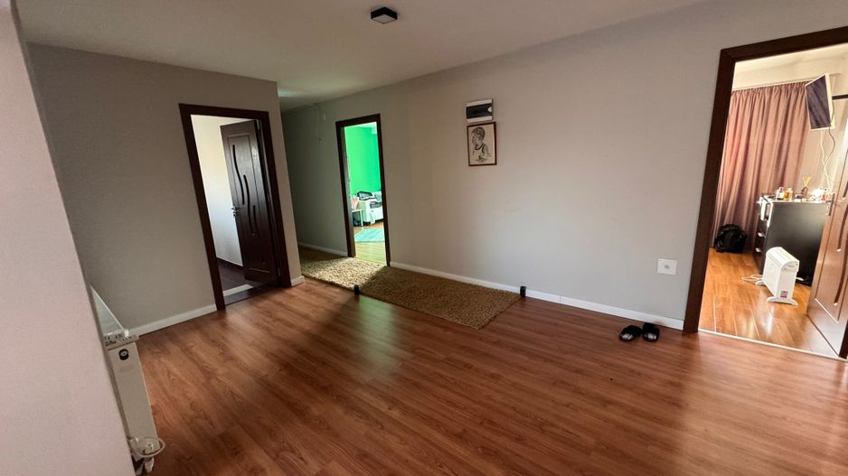 Casa 9 camere Glina 350 mp utili 1000 mp teren - Poză 24