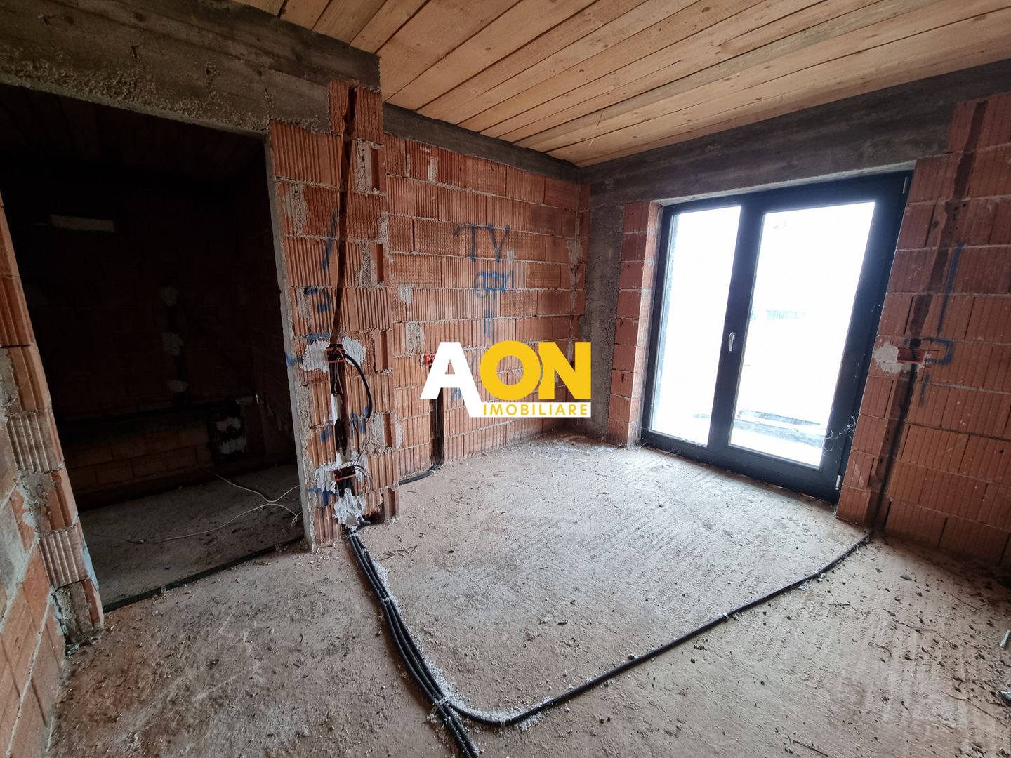 De vanzare 1/2 duplex, 4 camere, 224mp teren, Orizont - Poză 13