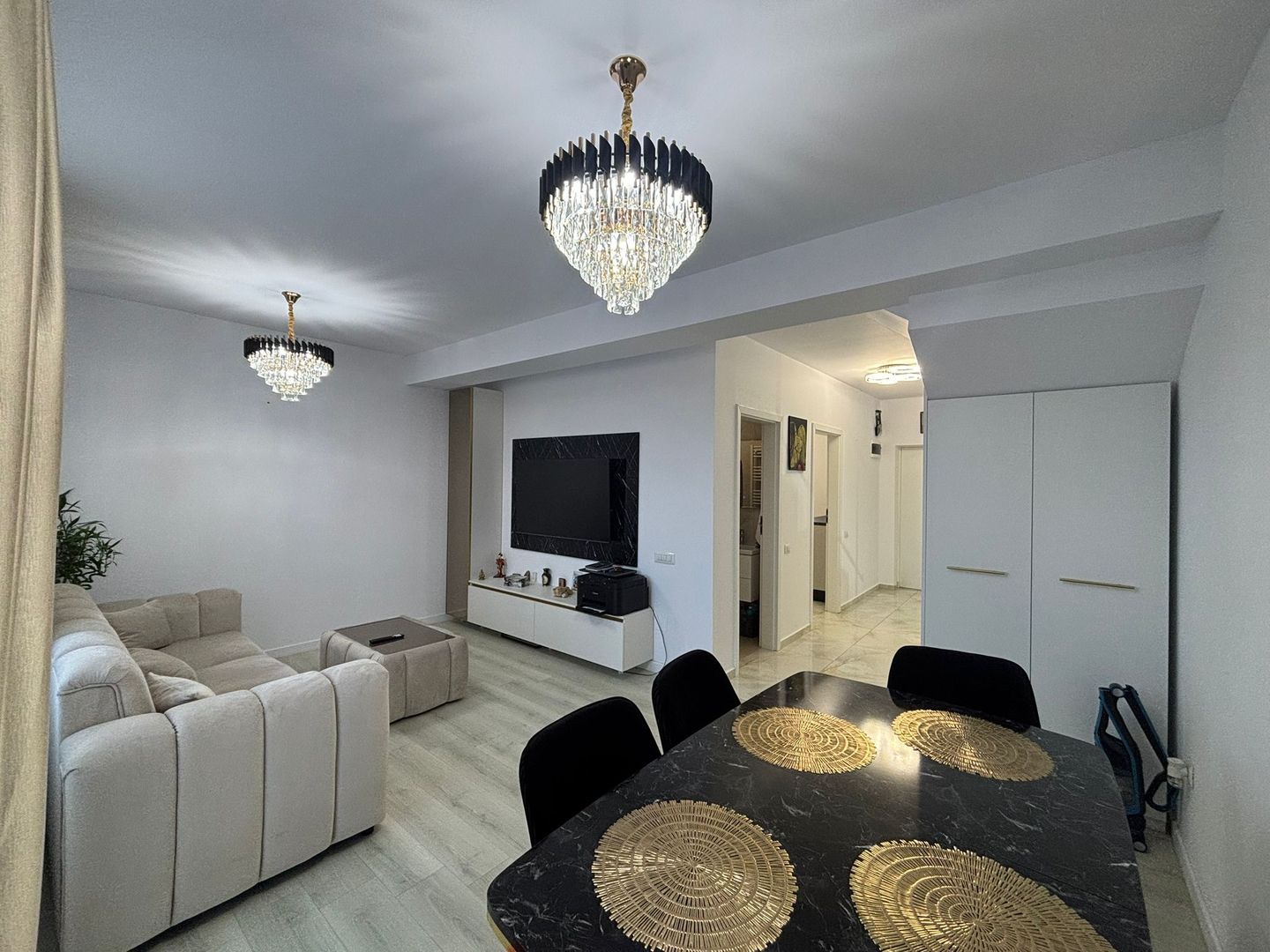 CASA RATE DEZVOLTATOR, MOBILATA / UTILATA, TOATE UTILITATILE, COMIS 0% - Poză 1