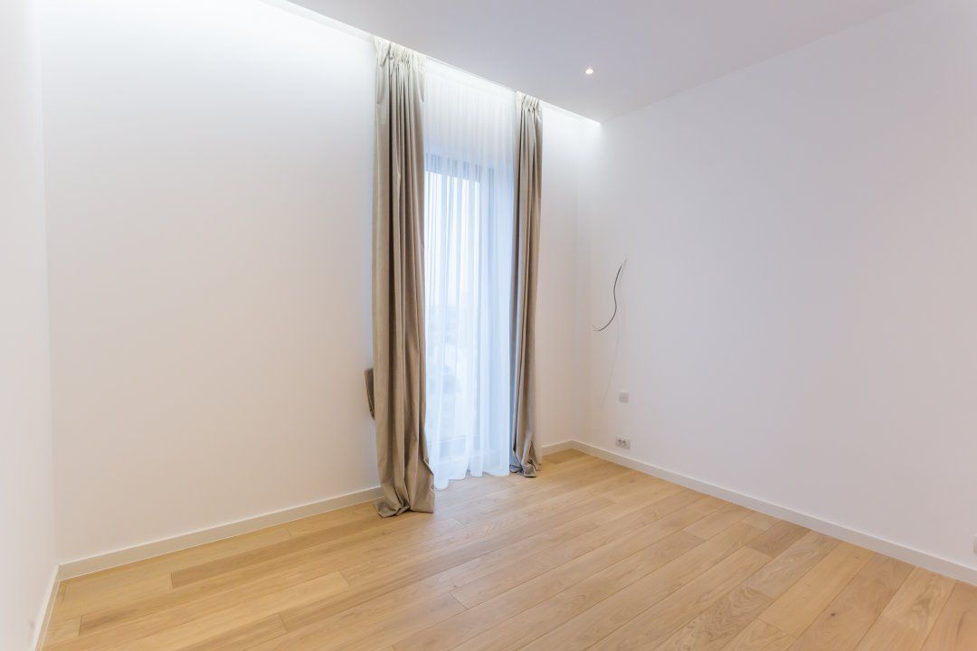 Apartament spatios de lux 4 camere I ONE HERASTRAU PARK - Poză 8