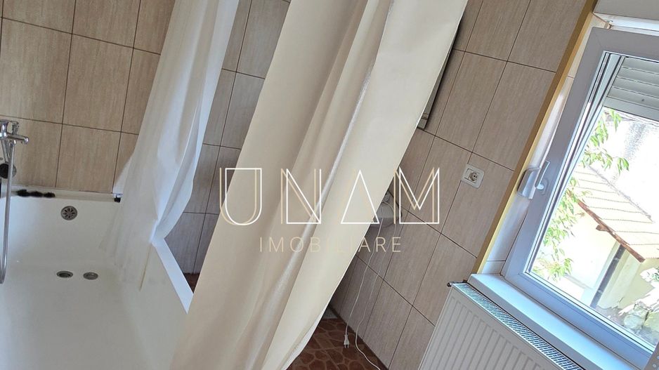 🏡 Casă spațioasă, recent renovată, de închiriat – zona Muncitoresc, Reșița - Poză 10