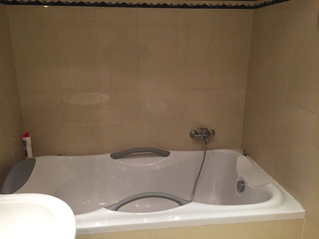 Apartament deosebit cu 3 camere în zona P-ta Victoriei - Poză 8