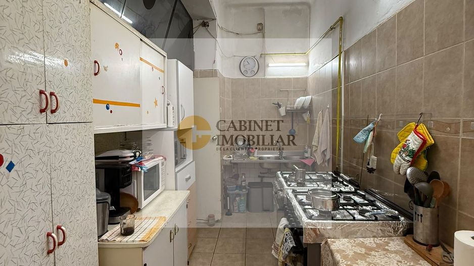 4 camere + vestibul I Parter I Romana - Poză 8
