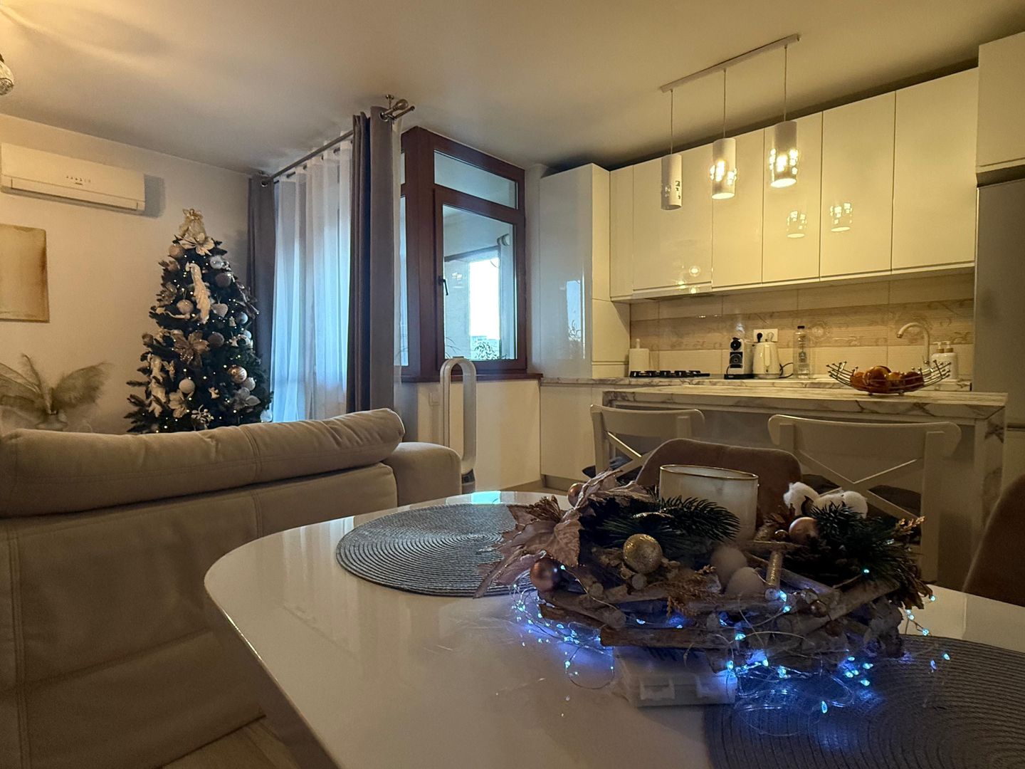 2 cam Modern | Metrou Brancoveanu | Prima inchiriere - Poză 4