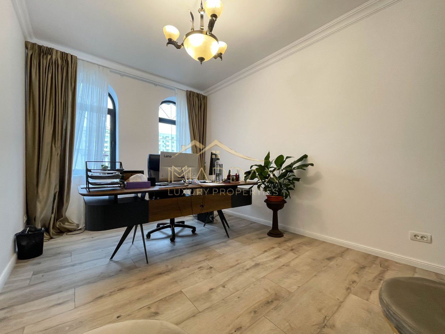 Spatiu de birouri in Vila Interbelica ***208mp*** // Zona Victoriei - Poză 23