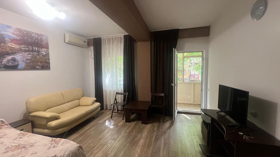 Garsoniera Militari Residence Spatioasa | Gladiolelor - Poză 1