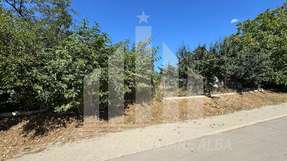 Teren intravilan | 800mp | 15ml deschidere | Toate utilitatile |Cetate - Poză 2