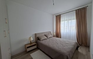 Apartament lux prima inchiriere 3 camere 76mp utili si boxa Selimbar