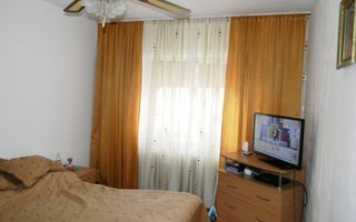 Apartament decomandat in Sacele - Poză 5