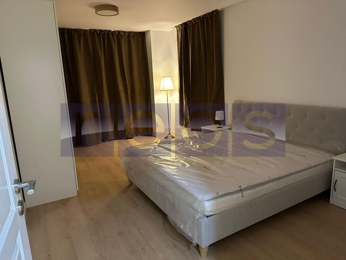 APARTAMENT 3 CAMERE CENTRAL PARK - Poză 8
