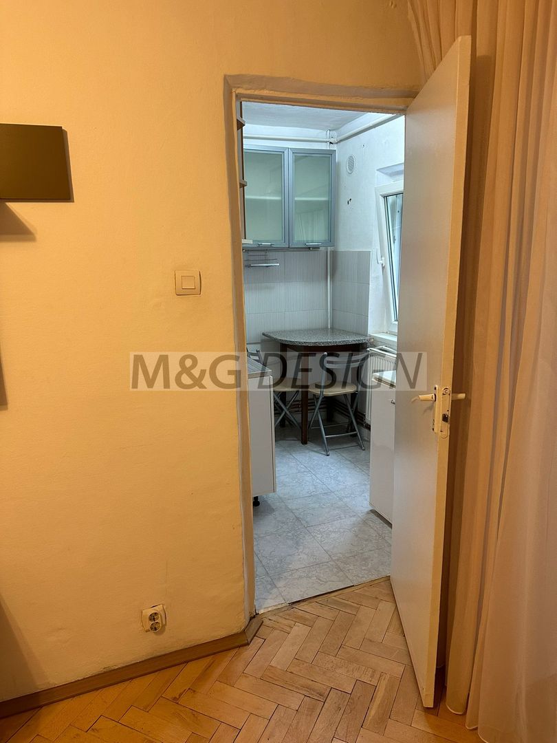 Garsoniera, zona Aradului, et 2, centrala - Poză 4