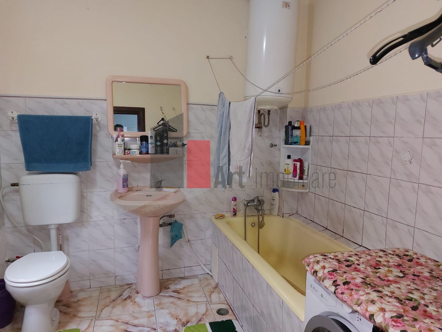 Apartamentul "ENIREJO", et. 1 in vila, FARA RISC SEISMIC, intrare exclusiva - Poză 17