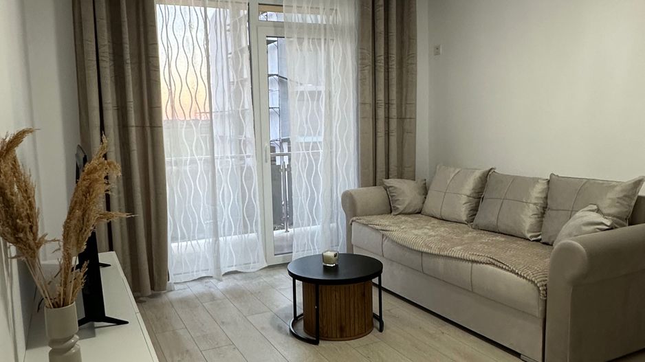 Giroc-Neprun | 2 Camere | Etaj 1 | Prima inchiriere - Poză 1