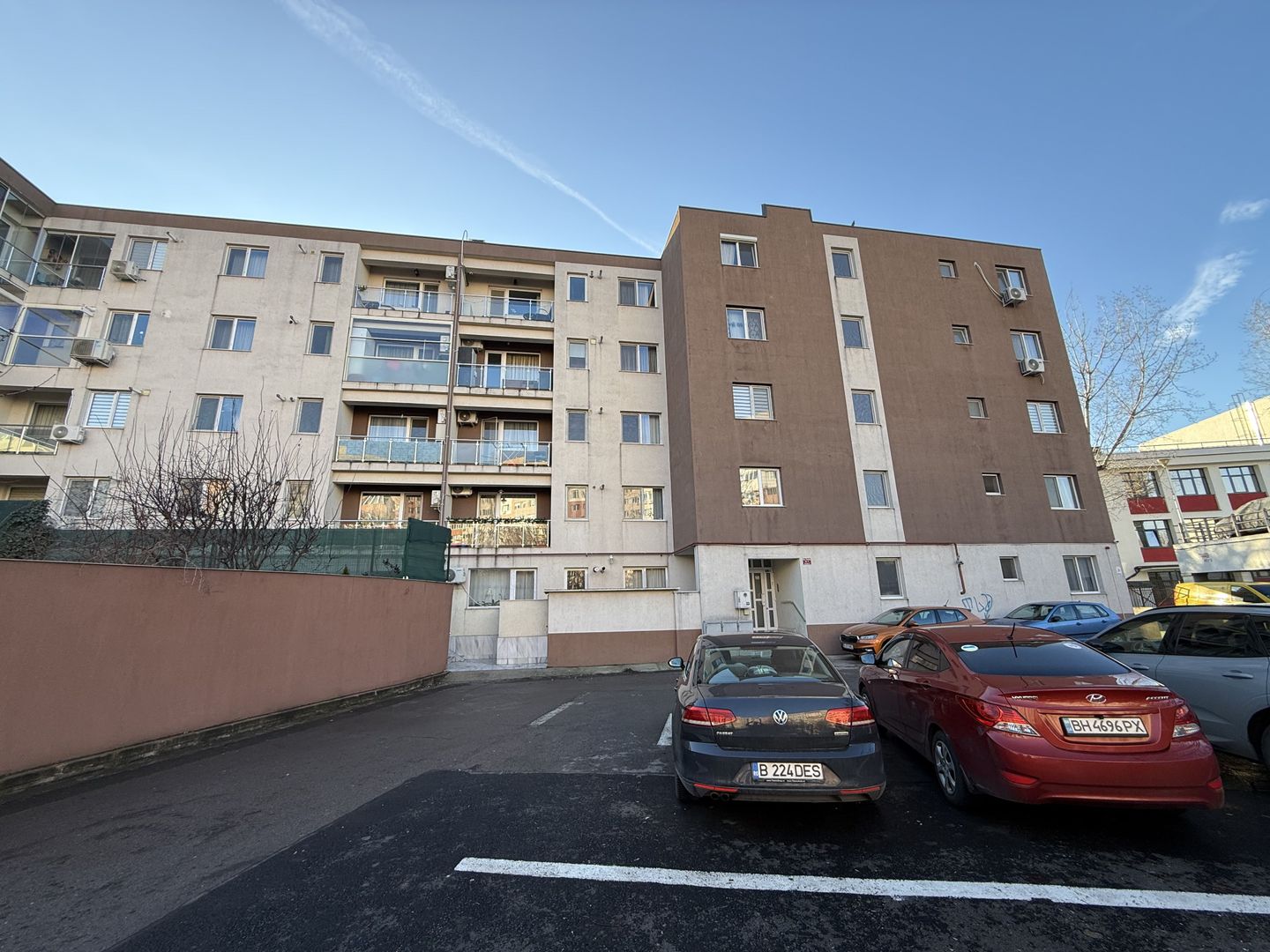 Ap 2 cam + terasa(curte) total 61.6mp - bloc 2020 - Nicolae Grigorescu - Poză 1