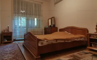 Inchiriere apartament 3 camere in vila, semidecomandat - Poză 25
