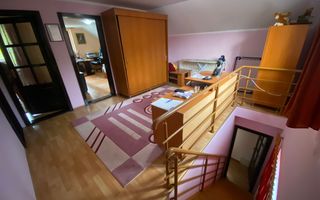 Casa 210 mp-garaj-curte amenajata-panouri solare-Ghinda - Poză 6