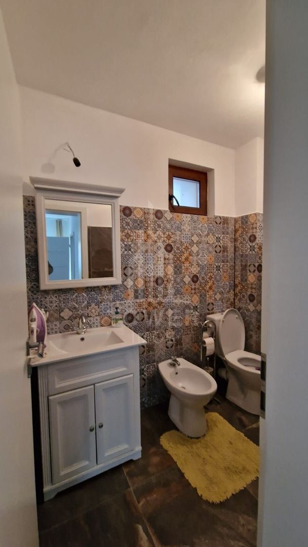 Casa individuala 10 camere Calea Poplacii - Poză 6