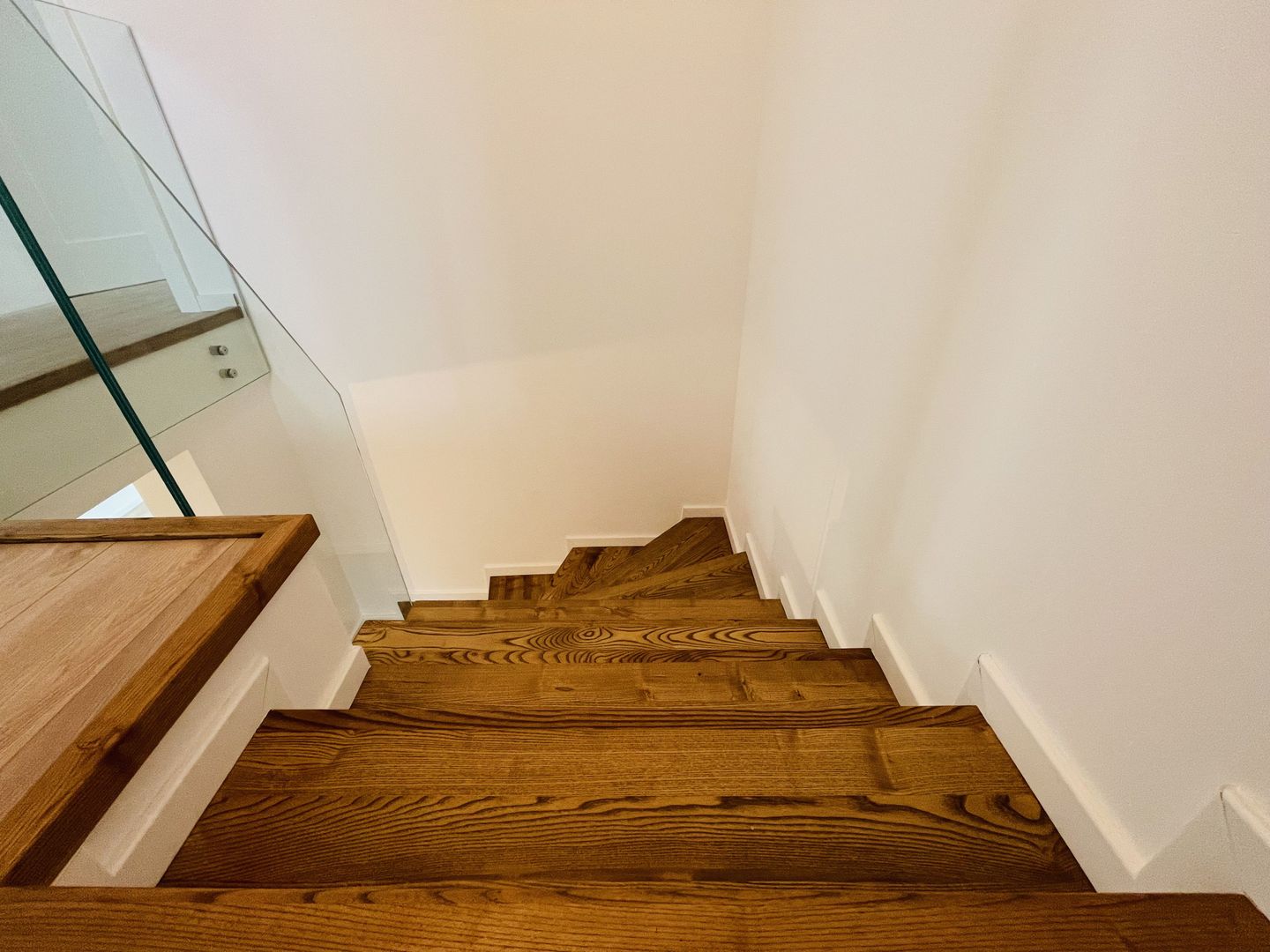 Duplex Ultramodern, impecabil executat | 4 dormitoare & 2 terase - Poză 30