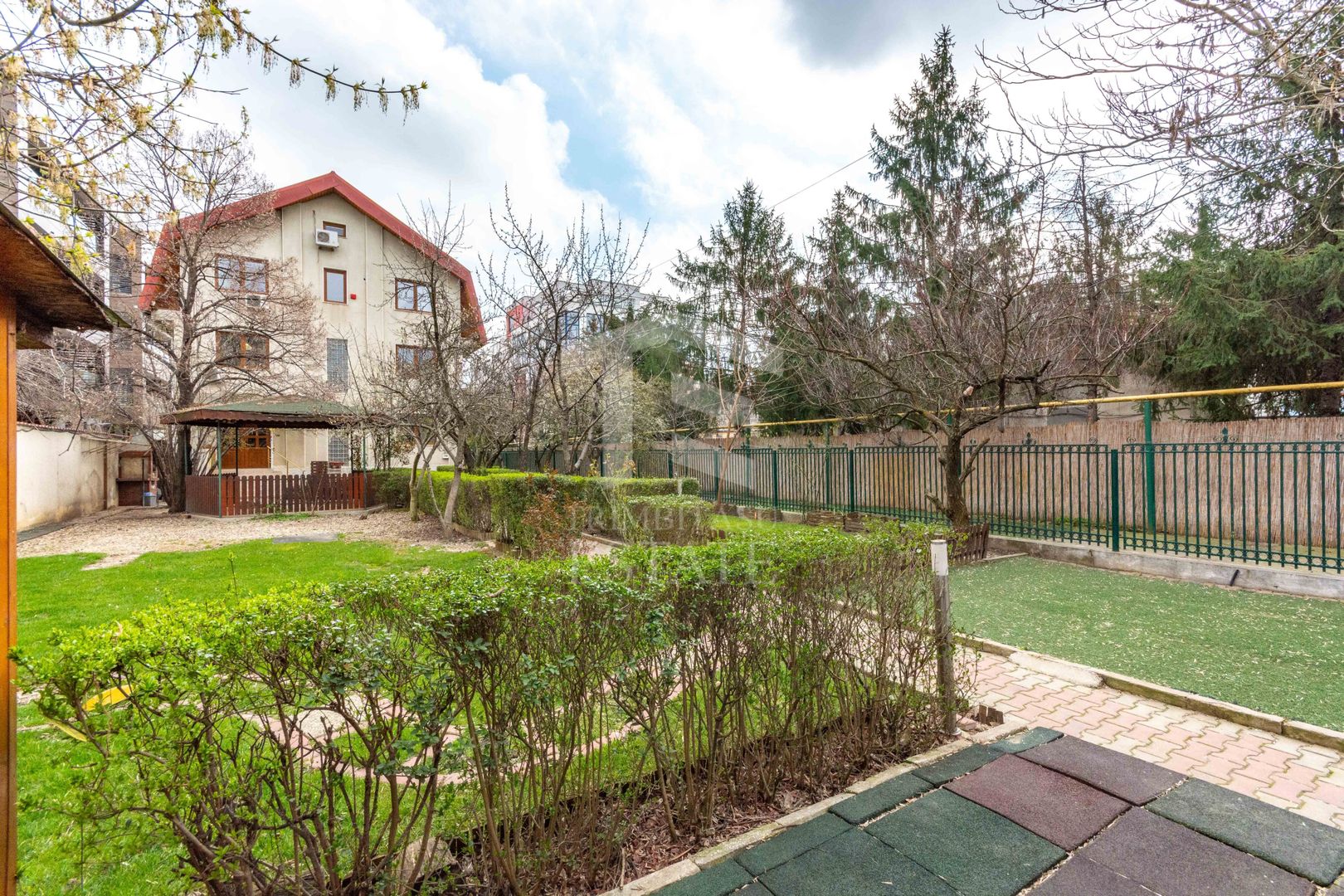 Aviatiei | Smaranda Braescu | Vila reprezentativa de inchiriat - Poză 2