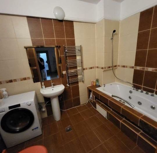 AP. 3 CAMERE  - 113 MP UTILI, PET-FRIENDLY, PARCARE, CENTRALA TERMICA - Poză 6
