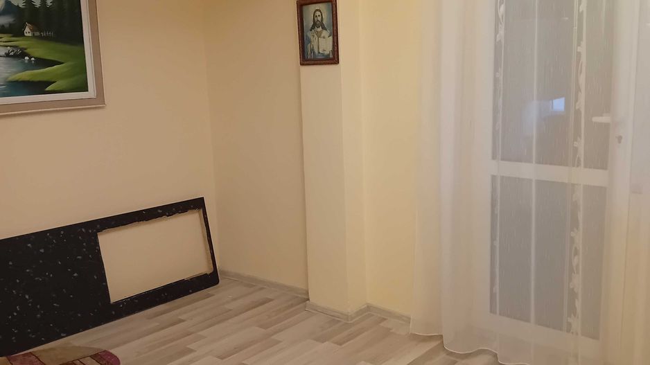 Apartament 3 camere, decomandat, Micro 20 - Poză 1