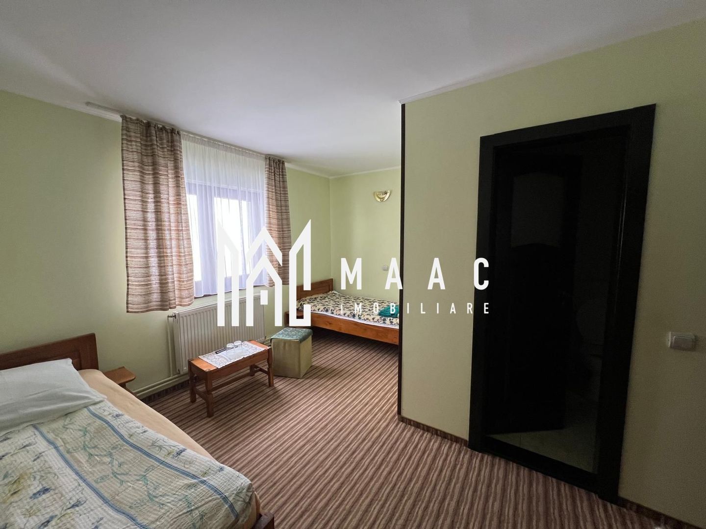 Pensiune + Casa | 626 MPU | Selimbar - Poză 22