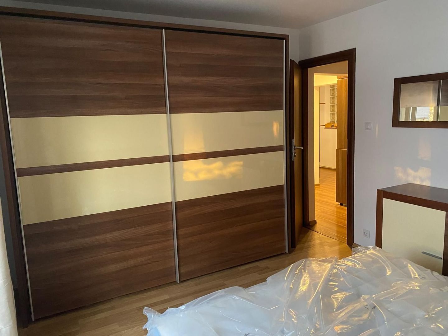 AP. 3 CAMERE - BRANCOVEANU, CENTRALA PROPREIE, MODERN METROU 6 MIN - Poză 4