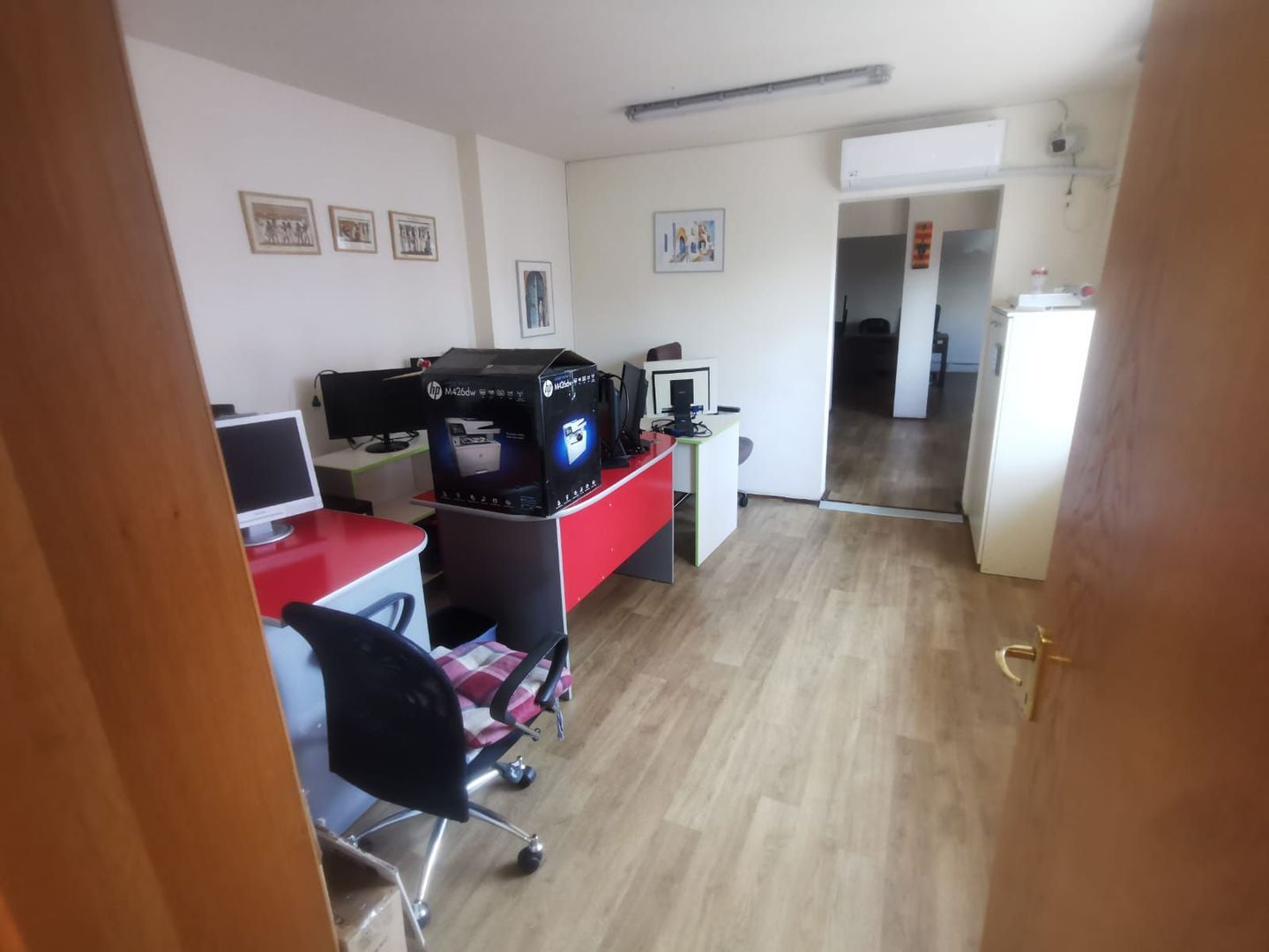 CLADIRE DE BIROURI I FRONT STRADAL I ULTRACENTRAL - Poză 2