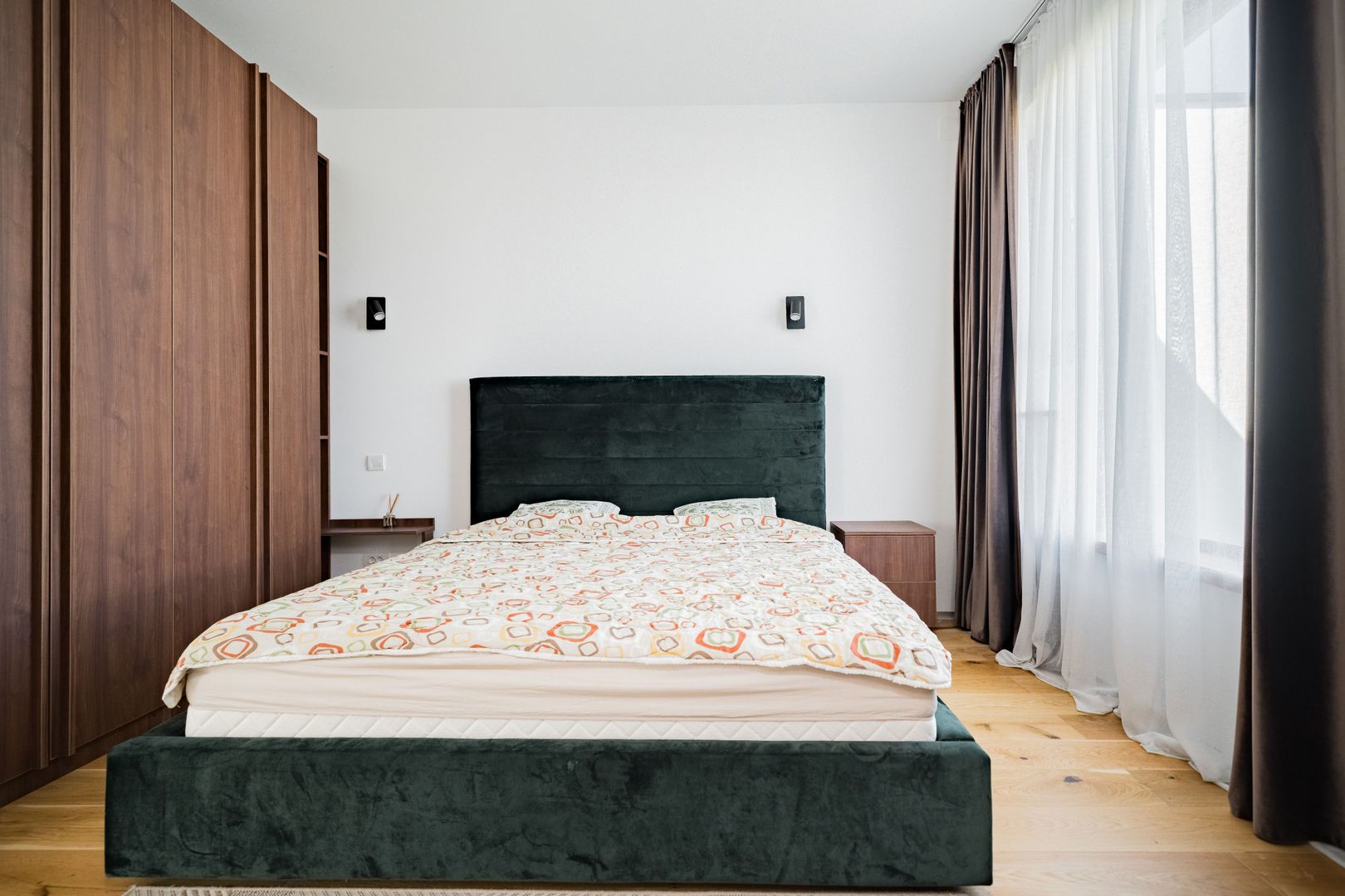 Vila cu 4 camere mobilata complet in Amber Forest - Poză 5