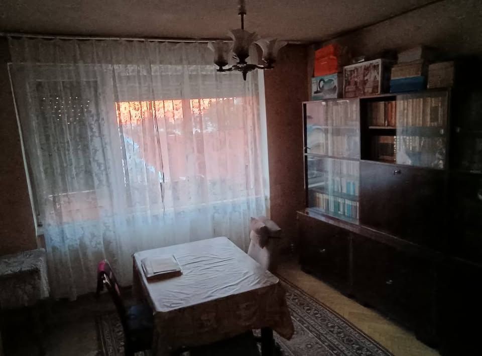 Apartament cu 2 camere - P-ta Victoriei - Poză 1