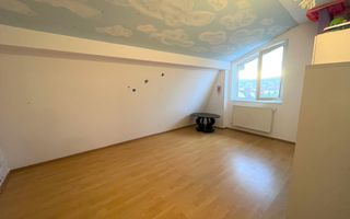 Apartament cu 3 camere, zona Kaufland - Poză 7