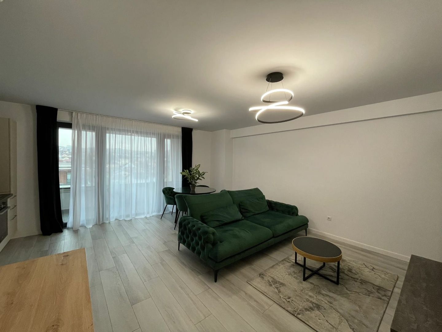 3 Camere Superfinisate Andrei Muresanu zona Piata Cipariu - Poză 12