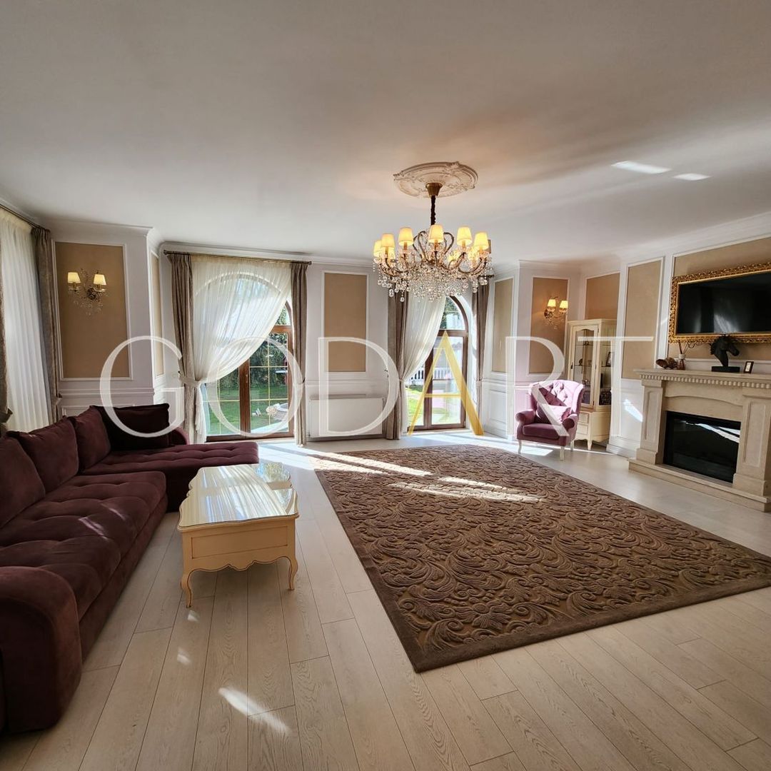 Resedinta exclusivista | Curte generoasa | Erou Iancu Nicolae - Poză 14