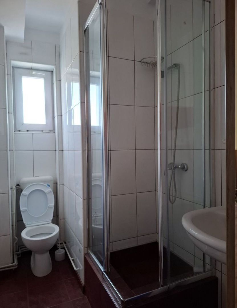 GARSONIERA FERDINAND , CENTRALA PROPRIE, MOBILAT MODERN, CURAT - Poză 4