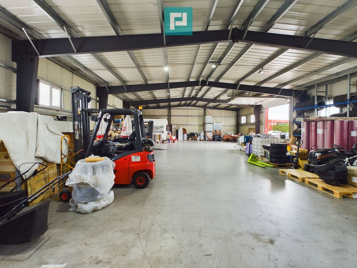 Hală industrială cu teren de 3600 mp în Gai - Poză 29