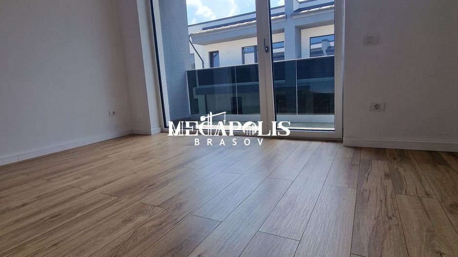 Duplex 4 Camere | 125mp Utili | Predare 2025 | TVA inclus | Râșnov - Poză 17