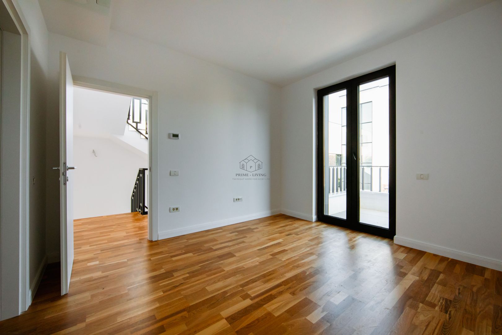 VILA SUPERBĂ CU 4 DORMITOAARE ȘI PISCINA LA INCHIRIERE - Poză 20