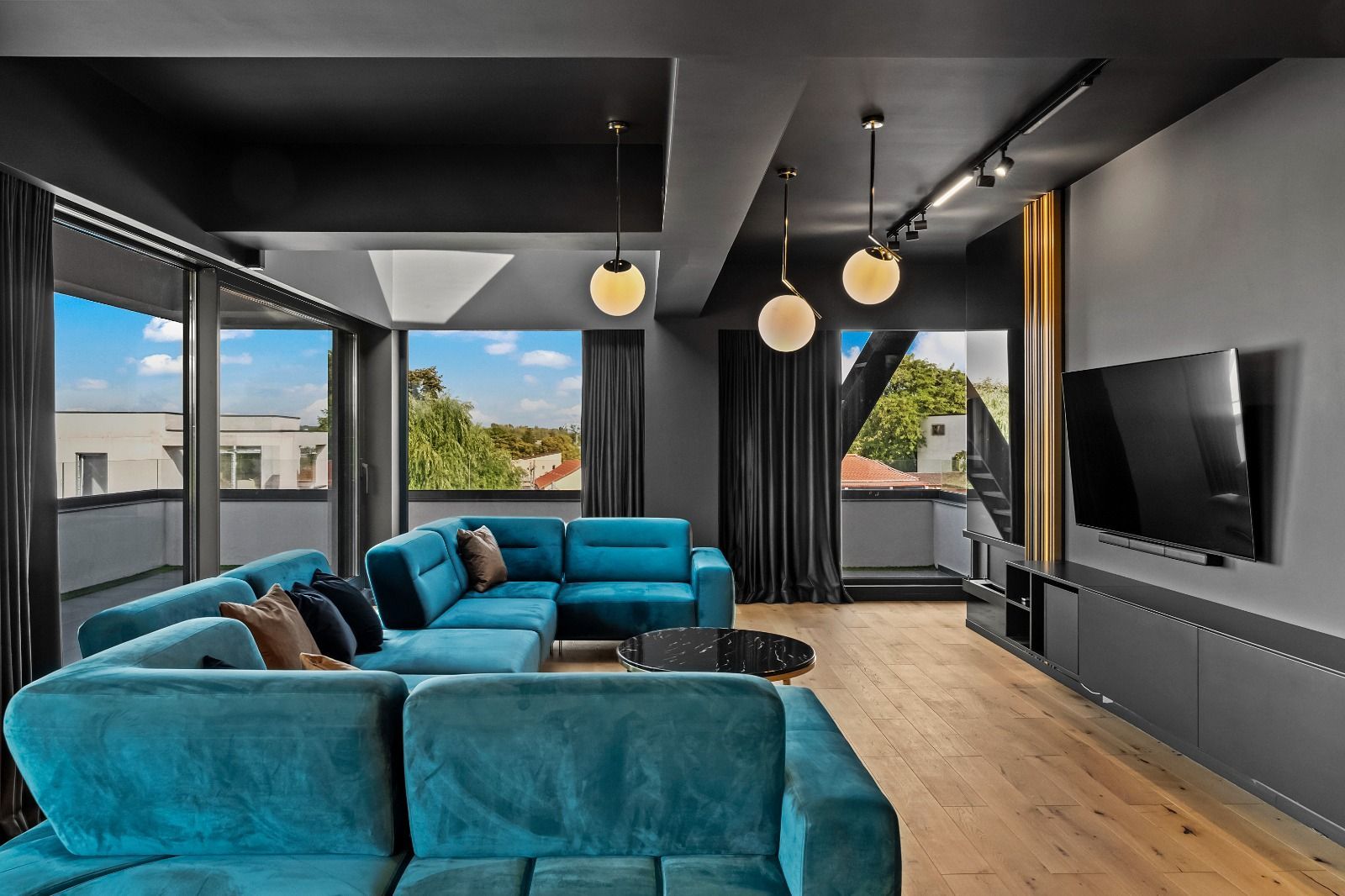 Apartament 3 camere lux | 140 mp | 33 mp terasă | Șos. Petricani - Poză 2