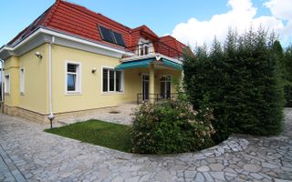 Casa individuala situata la 2 minute de Parcul Engels ! - Poză 44