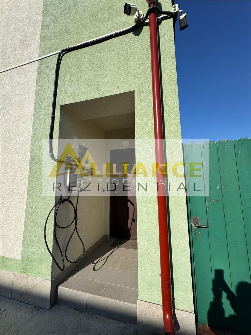 TREND RESIDENCE Vila P+1+M 4 camere 2 bai 120 mpu - Poză 11