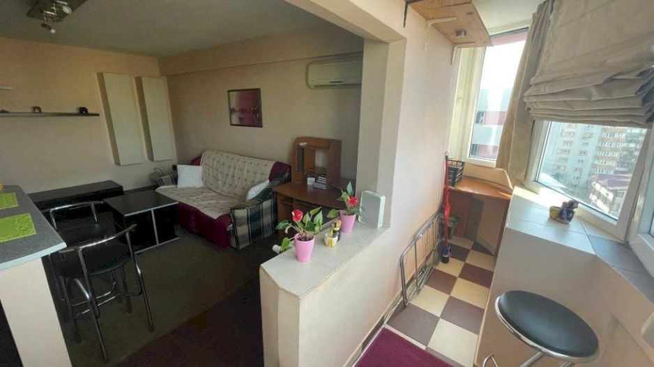 Vanzare Garsoniera transformata in  2 camere , Parcul Sebastian, 13 Septembrie - Poză 2