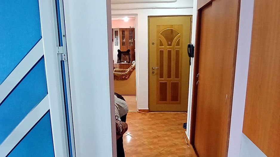 Apartament cu 2 camere, 53 mp, etaj 3 – priveliște deosebită - Poză 5