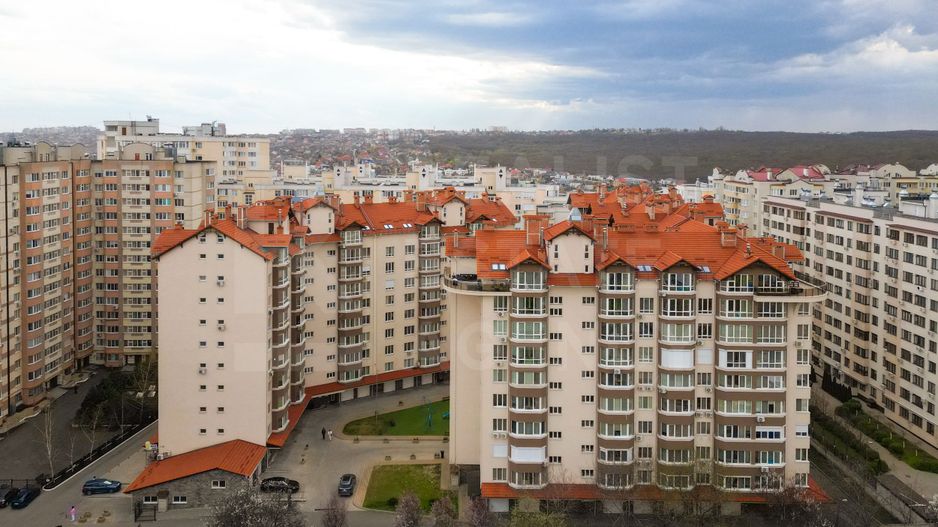 Vânzare, penthouse, 4 camere, strada Alba Iulia, Buiucani. - Poză 3