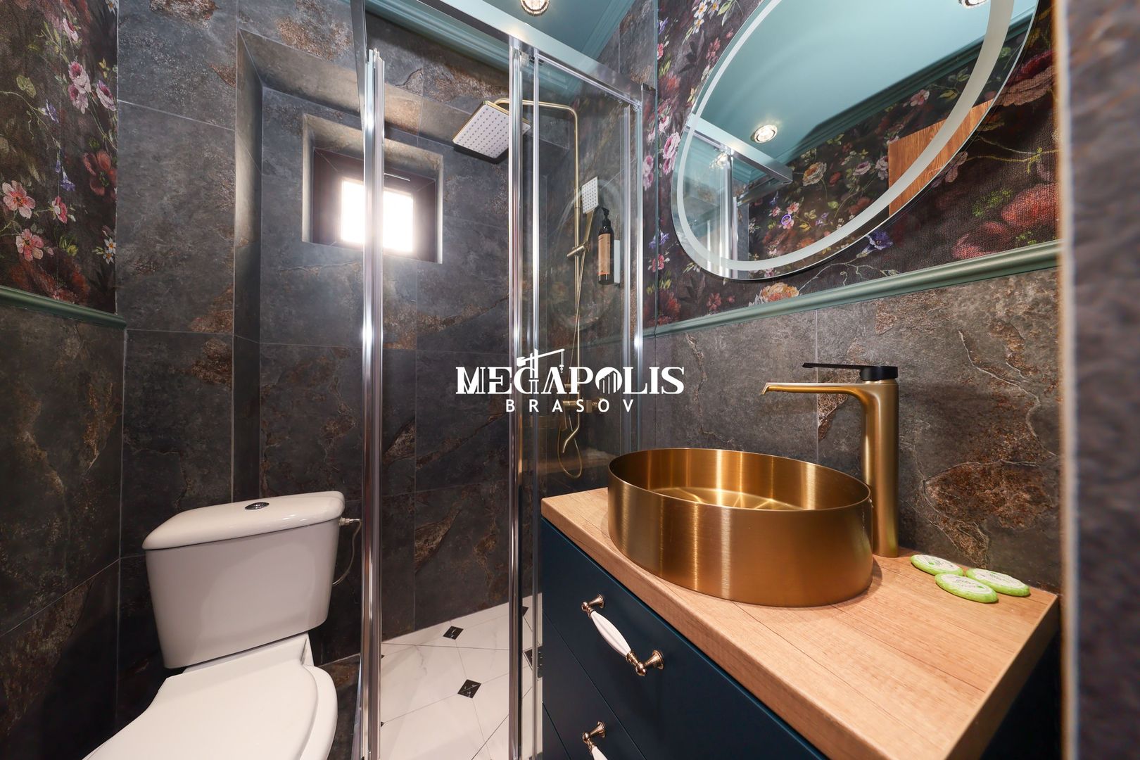 Pensiune/Vilă de vânzare în Bran | 8 camere | 180 mp - Poză 38