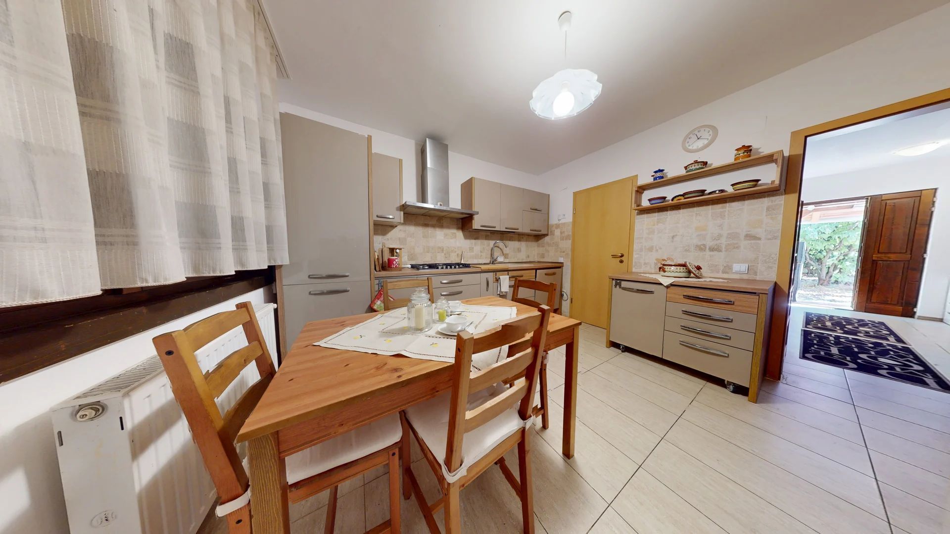 Casa cu 3 dormitoare si birou-Brasov - Poză 5