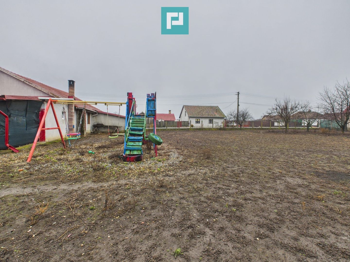 Casă frumoasă la Iratoș la preț bun - Poză 26