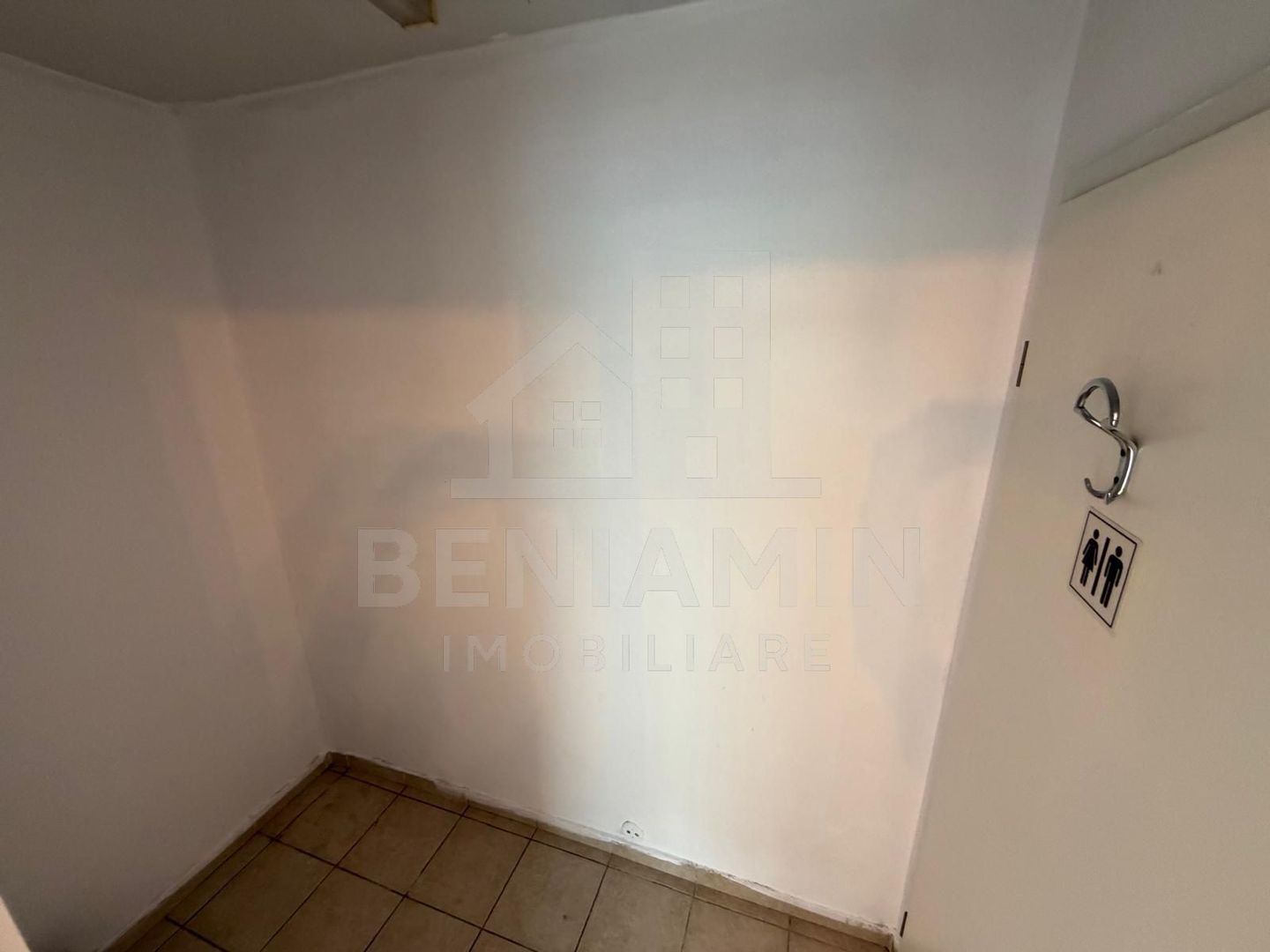 Spatiu Comercial-Bld Muncii 40-Fix in intersectie-Zona buna-Liber - Poză 8