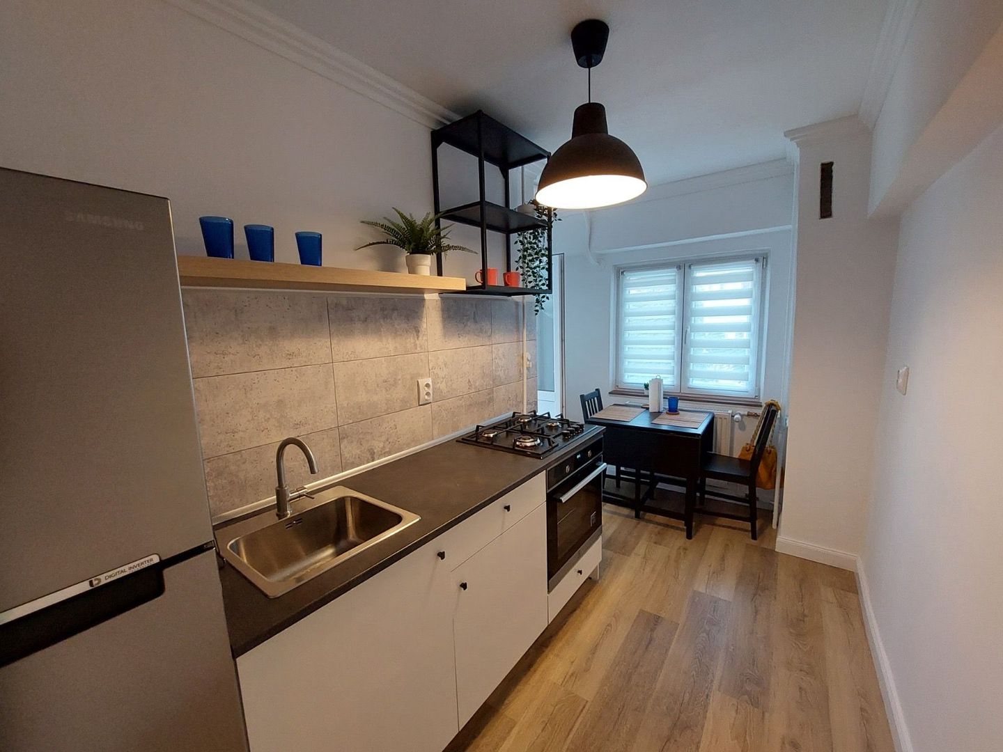 APARTAMENT 2 CAMERE | METROU | PIATA VICTORIEI - Poză 2