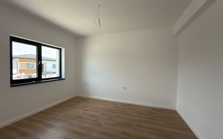 Casa 4 camere pe parter-Tunari | Teren 400 mp - Poză 15